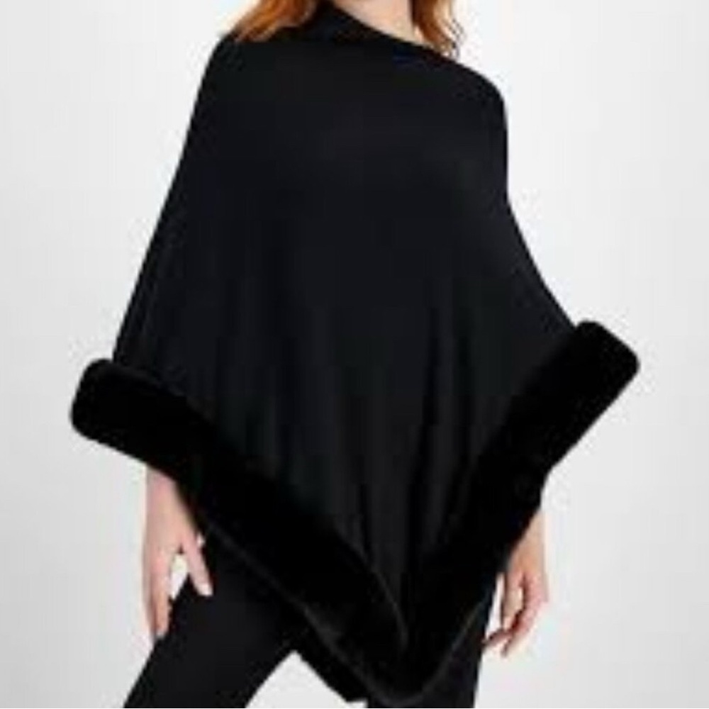 🖤G O R G E O U S🖤FauxFur Cape